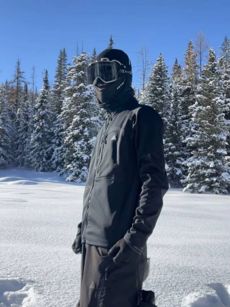 Thermal Moisture-Wicking Fleece Hoodie - Unisex
